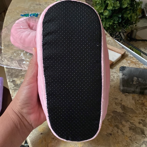 Hello kitty house slippers not for outdoors.. really cute but runs small - Picture 2 of 3